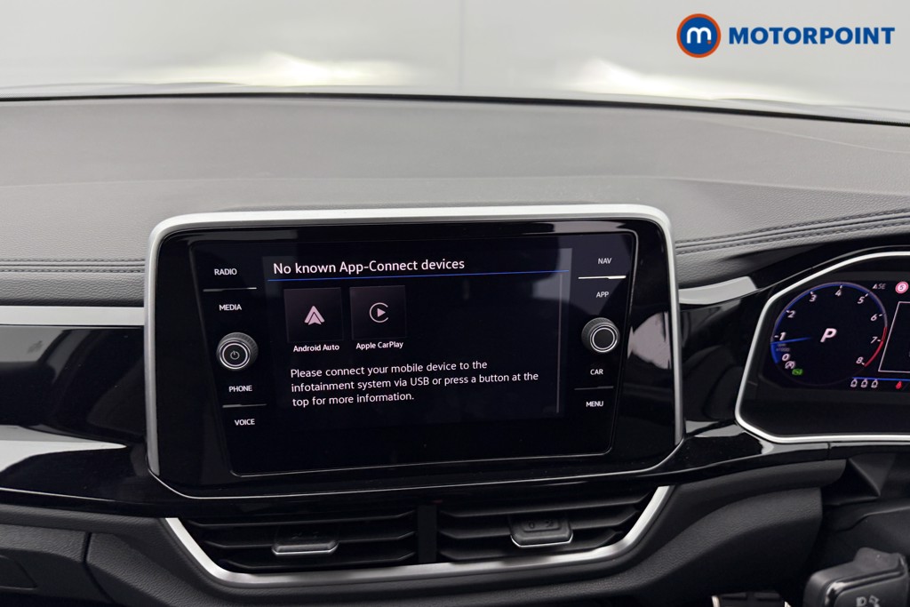 Volkswagen T-Roc R-Line Automatic Petrol SUV - Stock Number (1557782) - 1st supplementary image