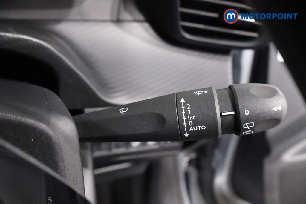Peugeot 2008 Allure Premium Automatic Electric SUV - Stock Number (1557783) - 18th supplementary image
