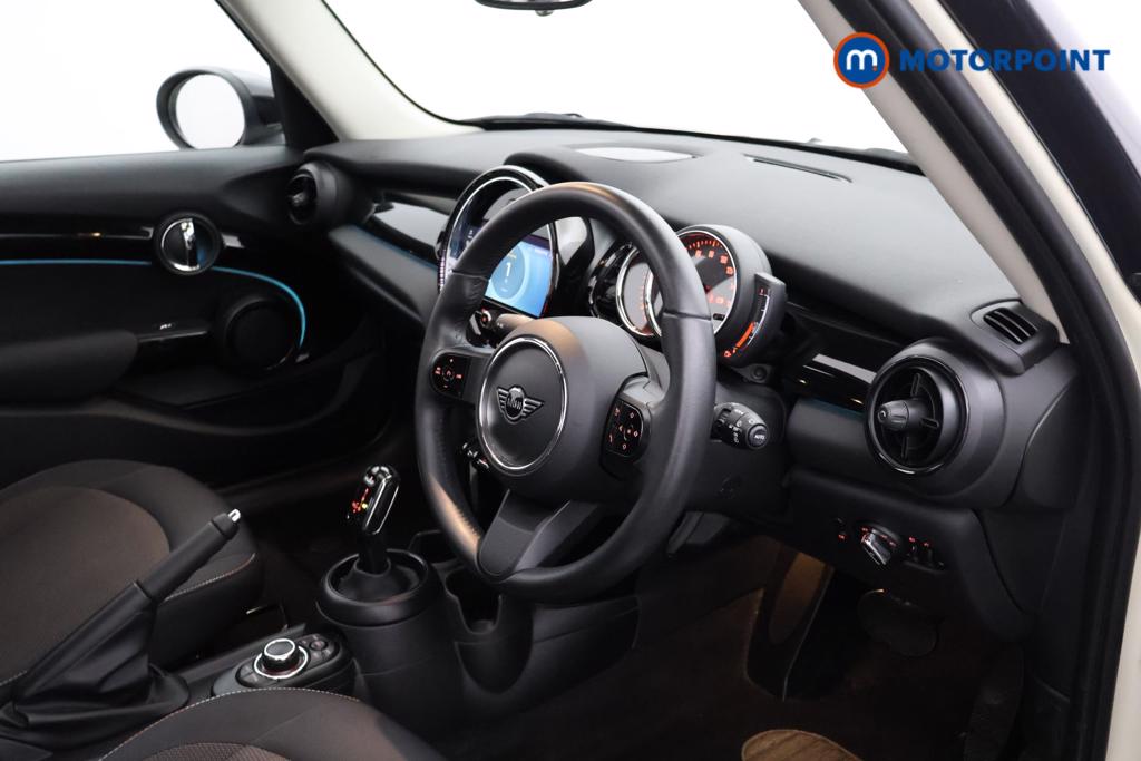 Mini Hatchback Cooper Classic Automatic Petrol Hatchback - Stock Number (1558043) - 9th supplementary image
