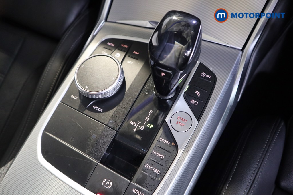 BMW 3 Series M Sport Automatic Petrol Plug-In Hybrid Saloon - Stock Number (1558084) - 9th supplementary image