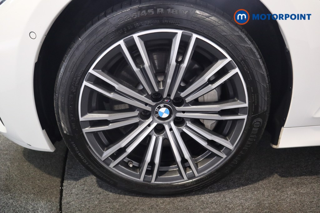 BMW 3 Series M Sport Automatic Petrol Plug-In Hybrid Saloon - Stock Number (1558084) - 19th supplementary image