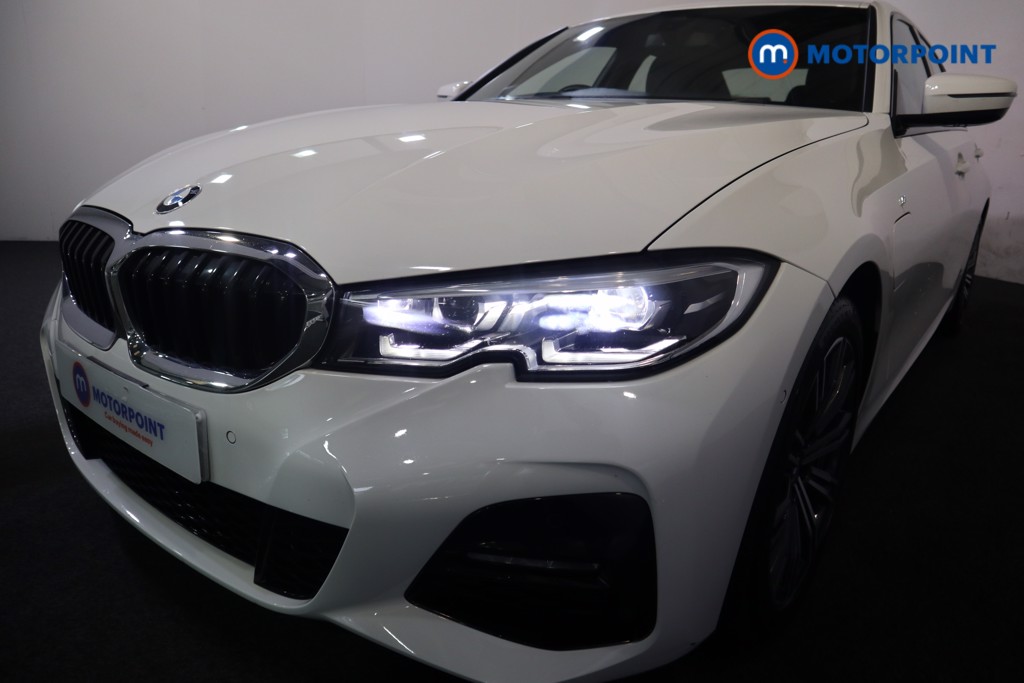 BMW 3 Series M Sport Automatic Petrol Plug-In Hybrid Saloon - Stock Number (1558084) - 27th supplementary image