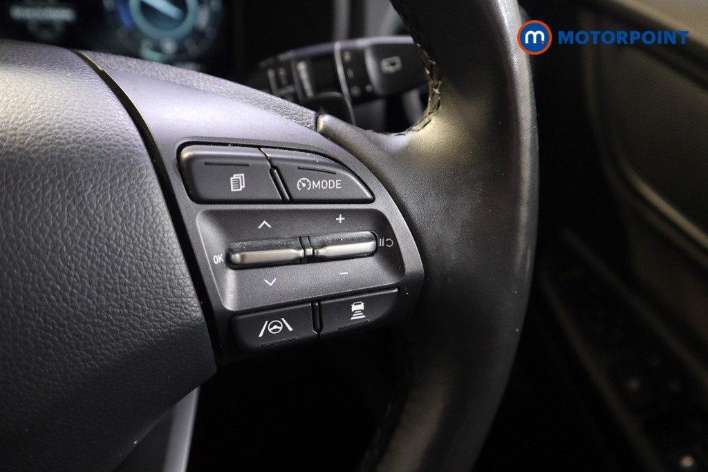 Hyundai Kona Premium Automatic Petrol-Electric Hybrid SUV - Stock Number (1558152) - 4th supplementary image