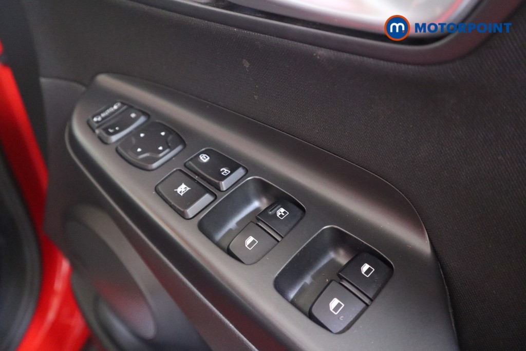 Hyundai Kona Premium Automatic Petrol-Electric Hybrid SUV - Stock Number (1558152) - 10th supplementary image