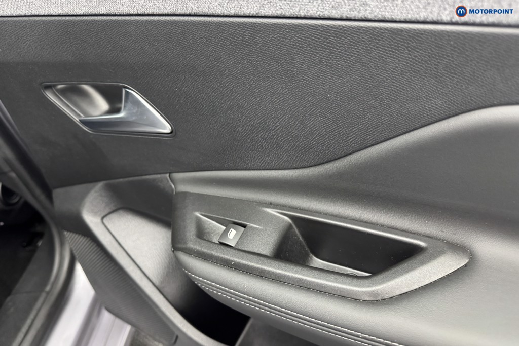 Peugeot 308 Active Premium Automatic Petrol Hatchback - Stock Number (1558266) - 23rd supplementary image