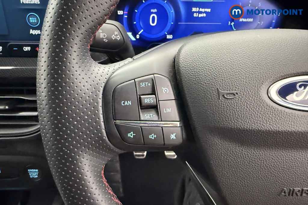 Ford Focus St-Line Vignale Manual Petrol Estate - Stock Number (1558719) - 12th supplementary image