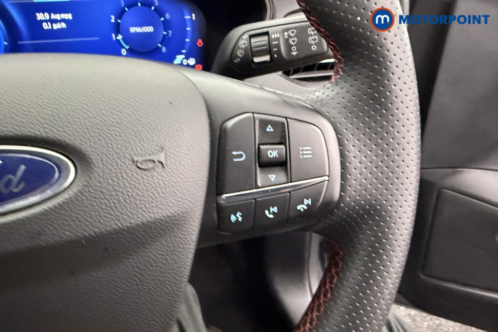 Ford Focus St-Line Vignale Manual Petrol Estate - Stock Number (1558719) - 13th supplementary image