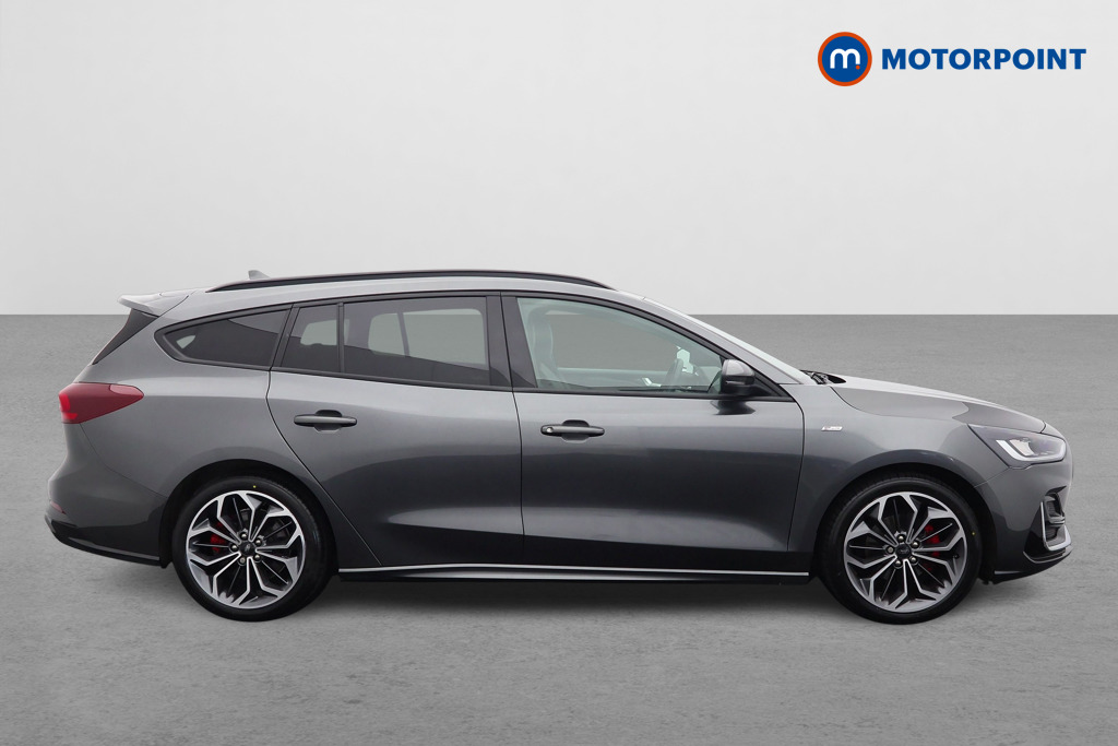 Ford Focus St-Line Vignale Manual Petrol Estate - Stock Number (1558719) - Drivers side
