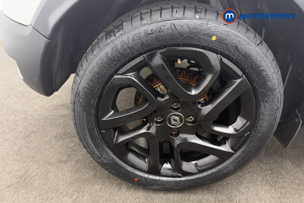 Renault Captur Iconic Automatic Petrol SUV - Stock Number (1558946) - 16th supplementary image
