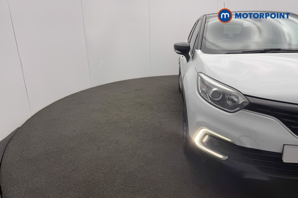Renault Captur Iconic Automatic Petrol SUV - Stock Number (1558946) - 18th supplementary image