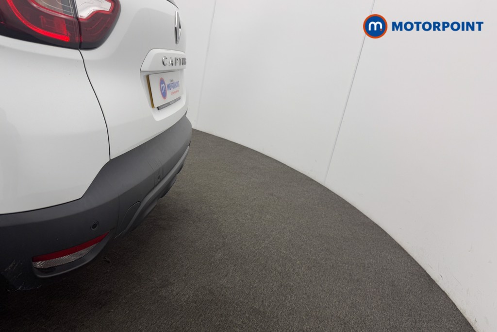 Renault Captur Iconic Automatic Petrol SUV - Stock Number (1558946) - 23rd supplementary image