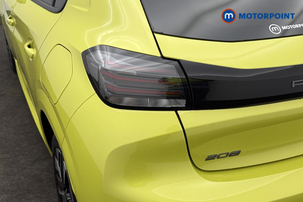 Peugeot 208 Allure Automatic Petrol-Electric Hybrid Hatchback - Stock Number (1559375) - 7th supplementary image