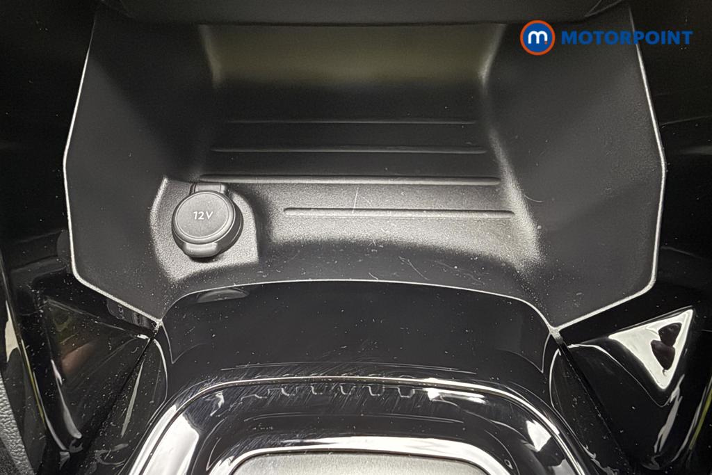 Peugeot 208 Allure Automatic Petrol-Electric Hybrid Hatchback - Stock Number (1559375) - 26th supplementary image