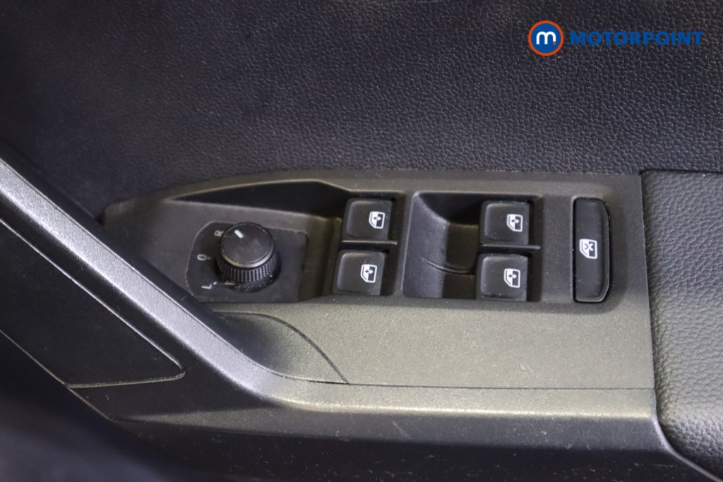 Seat Arona Se Technology Manual Petrol SUV - Stock Number (1559576) - 9th supplementary image