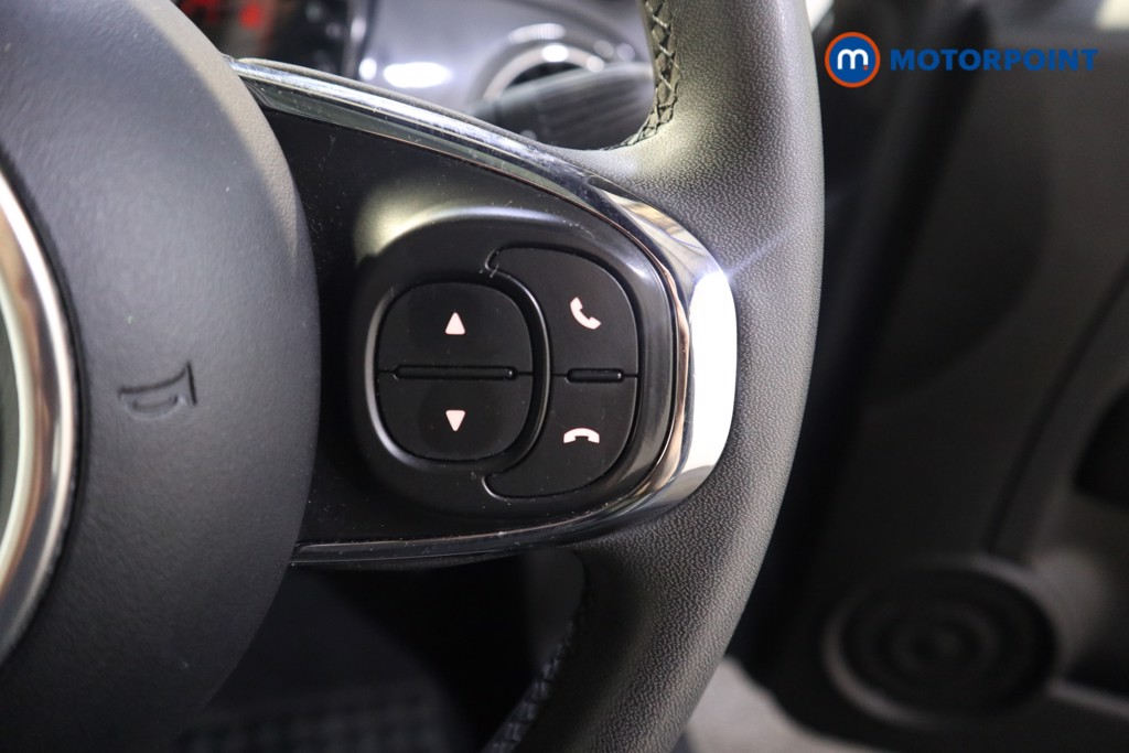 Fiat 500 Lounge Manual Petrol-Electric Hybrid Hatchback - Stock Number (1559618) - 4th supplementary image
