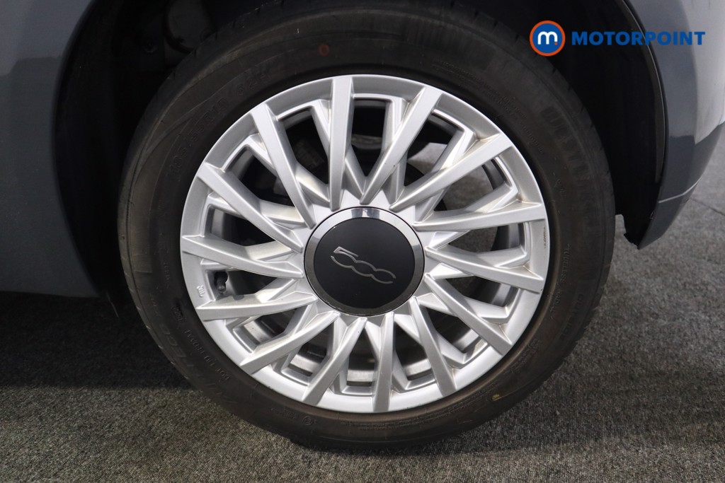 Fiat 500 Lounge Manual Petrol-Electric Hybrid Hatchback - Stock Number (1559618) - 15th supplementary image