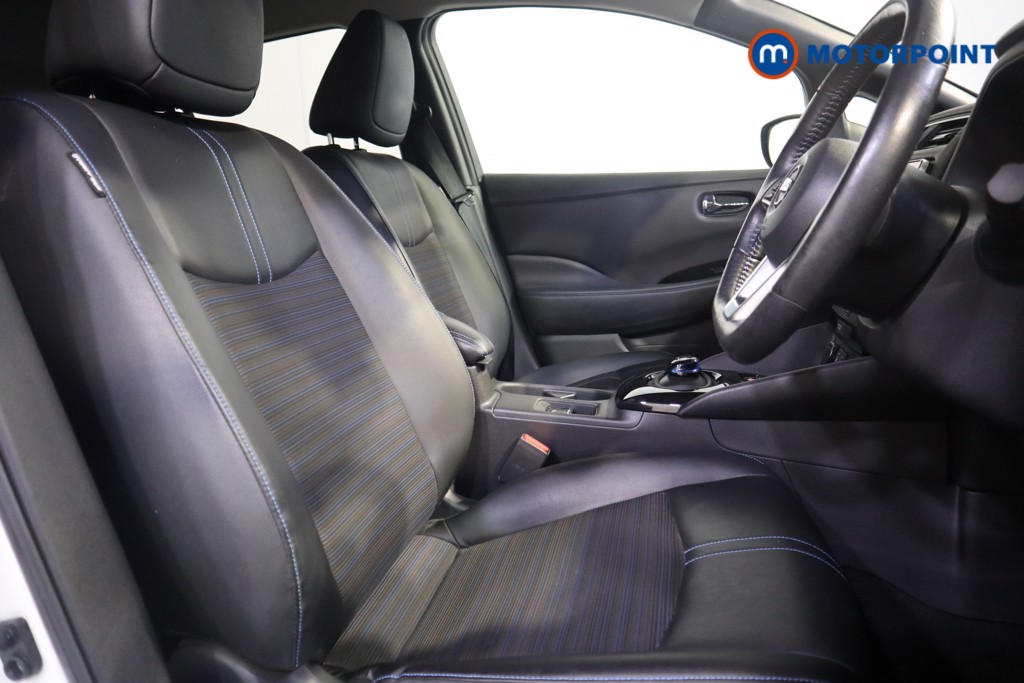 Nissan Leaf N-Connecta Automatic Electric Hatchback - Stock Number (1560060) - 11th supplementary image