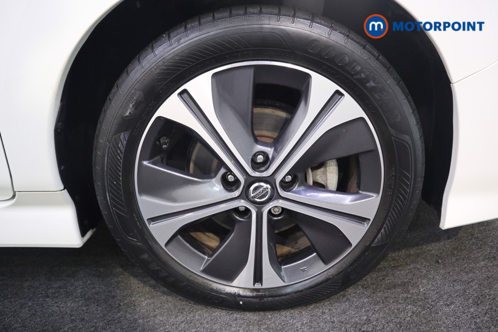 Nissan Leaf N-Connecta Automatic Electric Hatchback - Stock Number (1560060) - 15th supplementary image