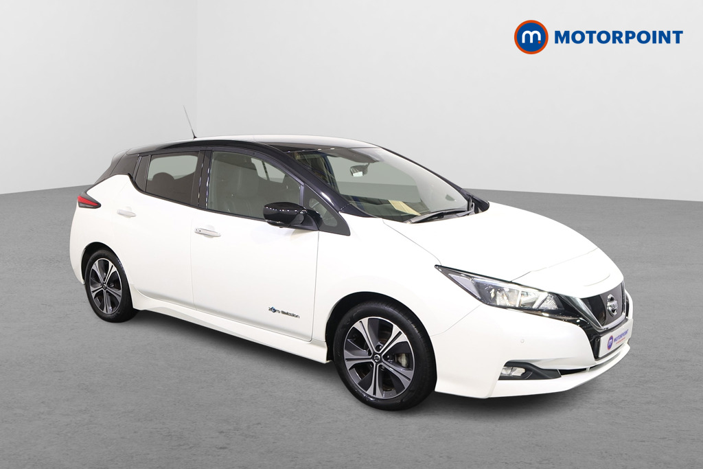 Nissan Leaf N-Connecta Automatic Electric Hatchback - Stock Number (1560060) - Drivers side front corner