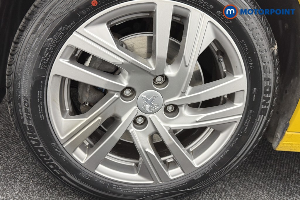 Peugeot 208 Active Manual Petrol Hatchback - Stock Number (1560308) - 26th supplementary image