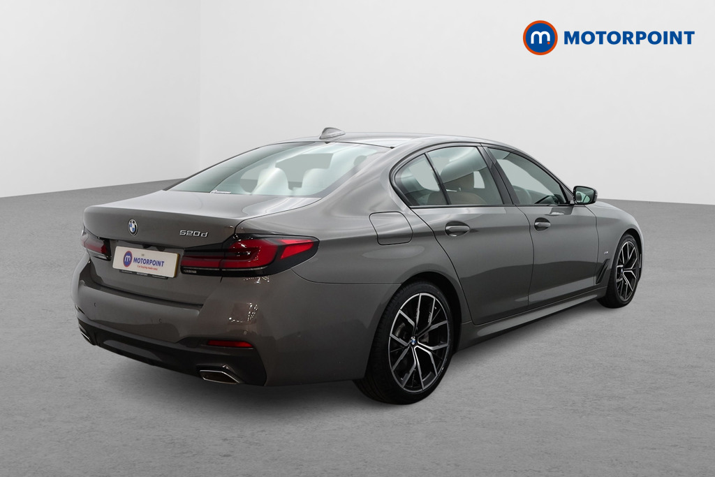 BMW 5 Series M Sport Automatic Diesel Saloon - Stock Number (1560971) - Drivers side rear corner