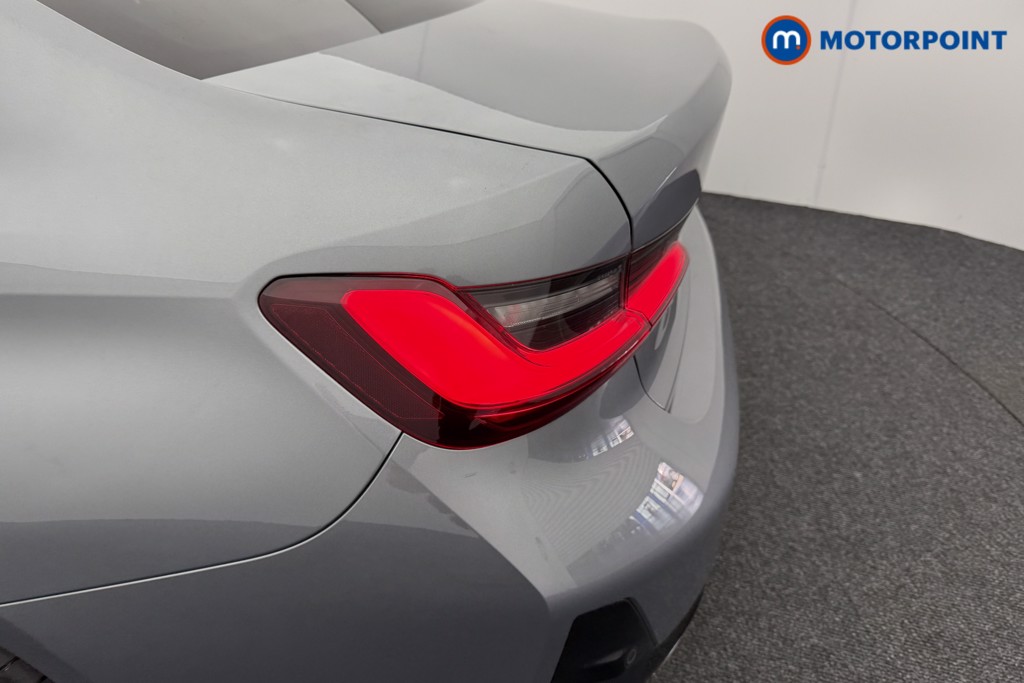BMW 3 Series M Sport Automatic Petrol Plug-In Hybrid Saloon - Stock Number (1560983) - 24th supplementary image
