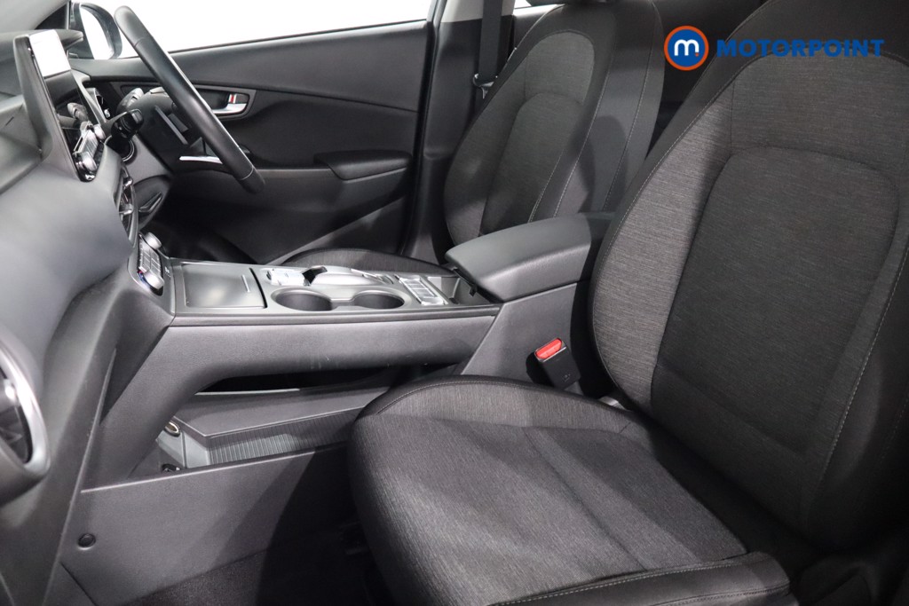 Hyundai Kona Se Connect Automatic Electric SUV - Stock Number (1561215) - 4th supplementary image