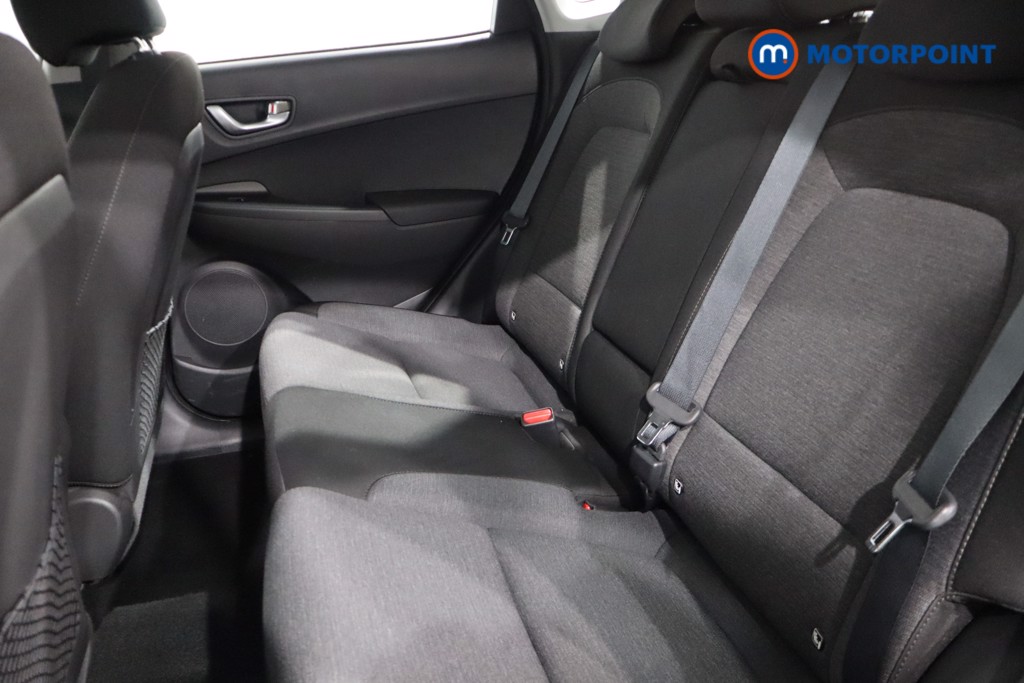 Hyundai Kona Se Connect Automatic Electric SUV - Stock Number (1561215) - 5th supplementary image