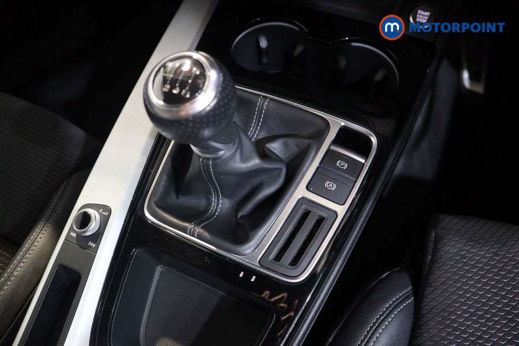 Audi A4 S Line Manual Petrol Saloon - Stock Number (1561375) - 9th supplementary image