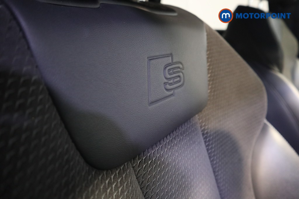 Audi A4 S Line Manual Petrol Saloon - Stock Number (1561375) - 14th supplementary image