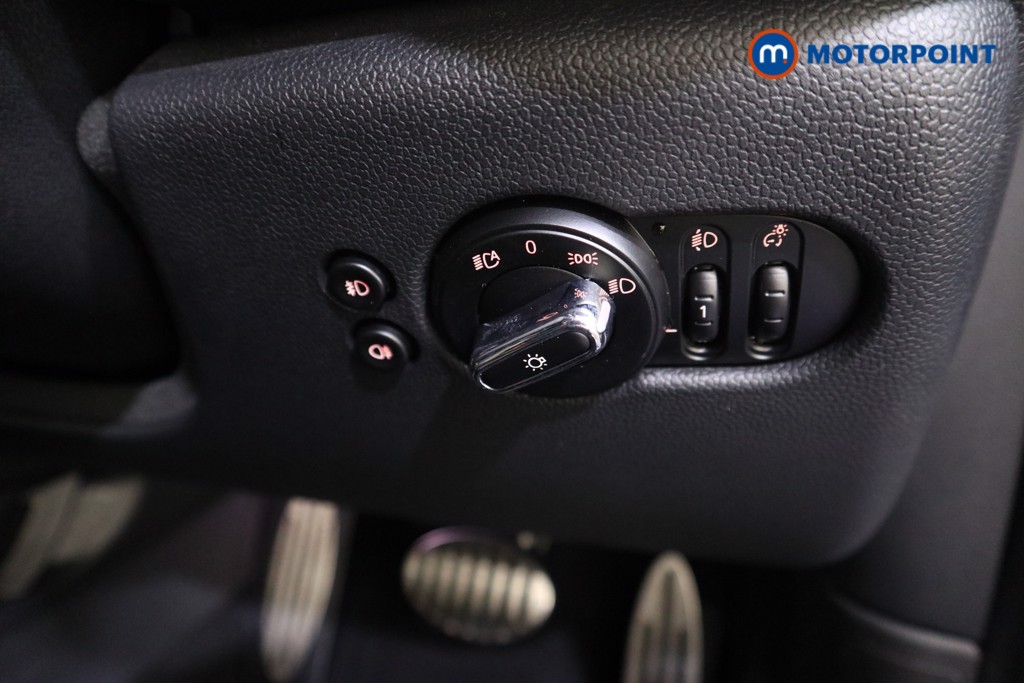 Mini Hatchback Cooper S Sport Automatic Petrol Hatchback - Stock Number (1561485) - 10th supplementary image