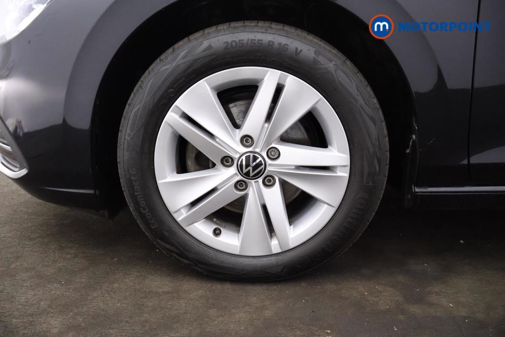 Volkswagen Golf Life Automatic Diesel Hatchback - Stock Number (1561714) - 17th supplementary image