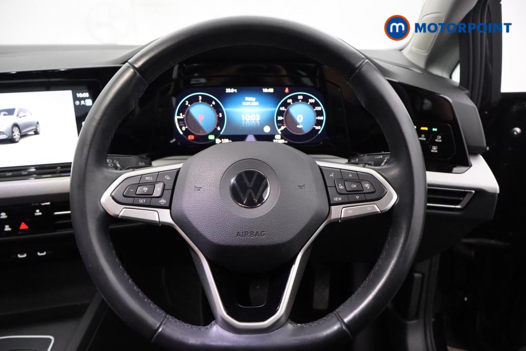 Volkswagen Golf Life Automatic Diesel Hatchback - Stock Number (1561714) - 1st supplementary image