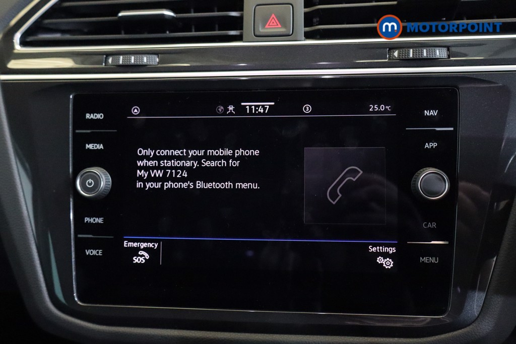 Volkswagen Tiguan Life Automatic Petrol SUV - Stock Number (1561785) - 6th supplementary image