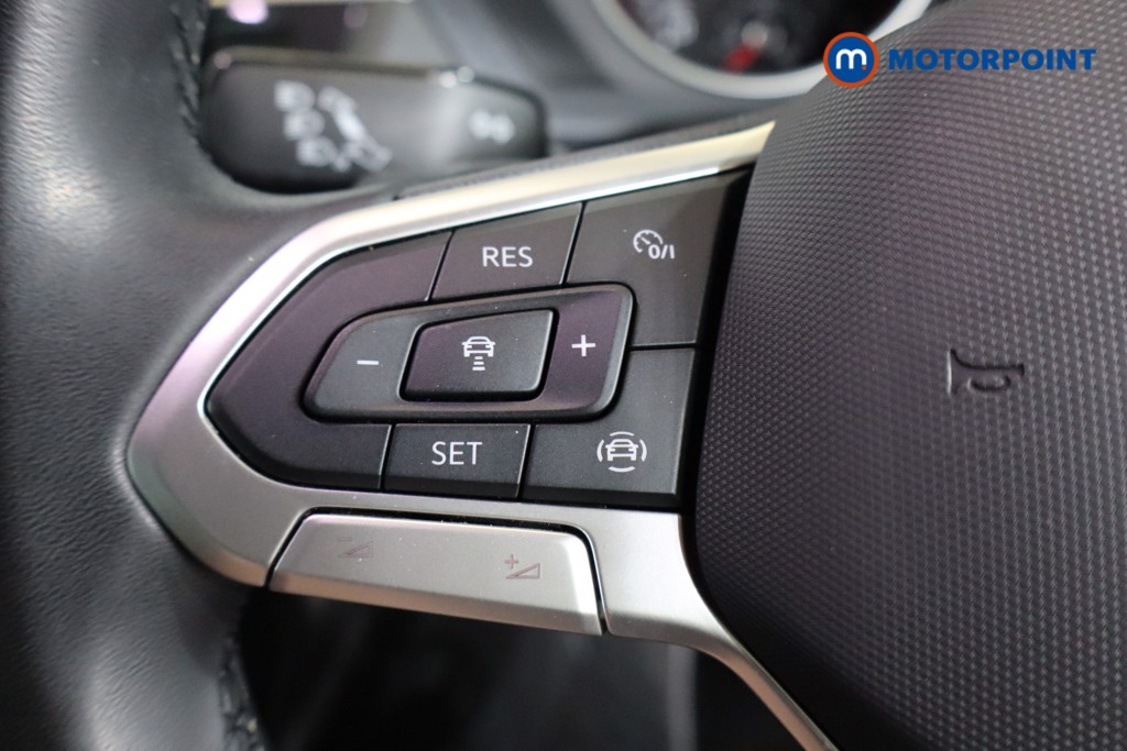 Volkswagen Tiguan Life Automatic Petrol SUV - Stock Number (1561785) - 11th supplementary image