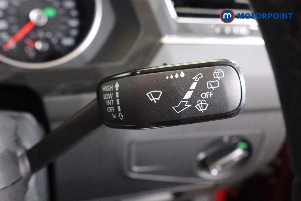 Volkswagen Tiguan Life Automatic Petrol SUV - Stock Number (1561785) - 14th supplementary image