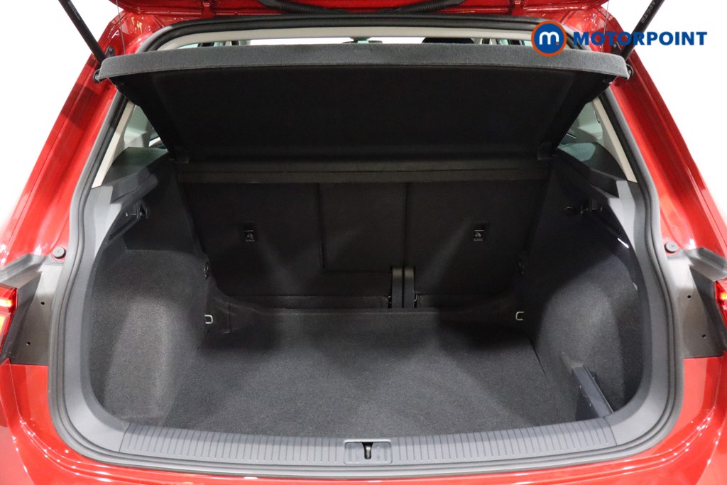 Volkswagen Tiguan Life Automatic Petrol SUV - Stock Number (1561785) - 21st supplementary image