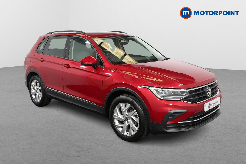 Volkswagen Tiguan Life Automatic Petrol SUV - Stock Number (1561785) - Drivers side front corner