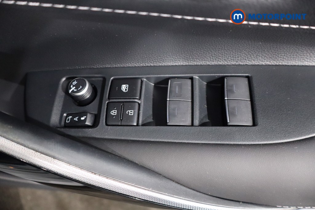 Toyota Corolla Design Automatic Petrol-Electric Hybrid Hatchback - Stock Number (1561853) - 22nd supplementary image