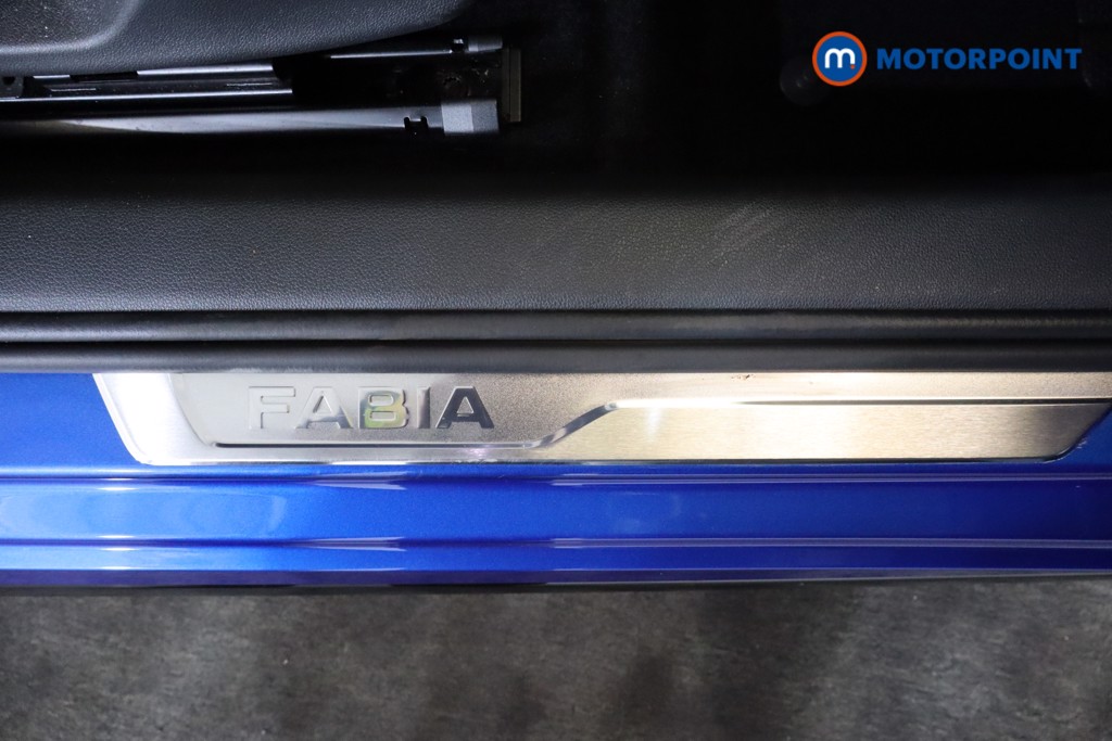 Skoda Fabia Monte Carlo Manual Petrol Hatchback - Stock Number (1561886) - 17th supplementary image
