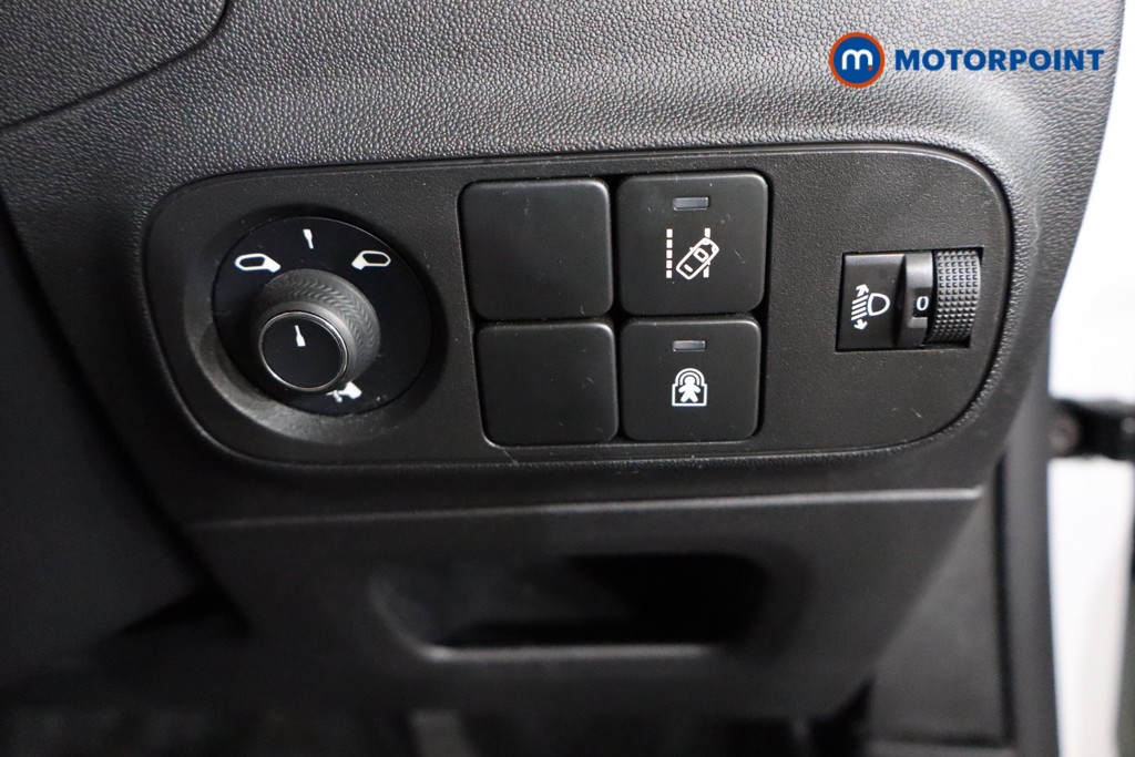 Citroen C3 Flair Plus Manual Petrol Hatchback - Stock Number (1561942) - 17th supplementary image