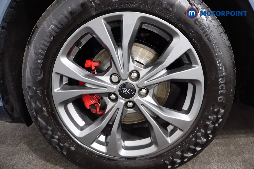 Ford Kuga St-Line Edition Manual Petrol SUV - Stock Number (1561973) - 11th supplementary image