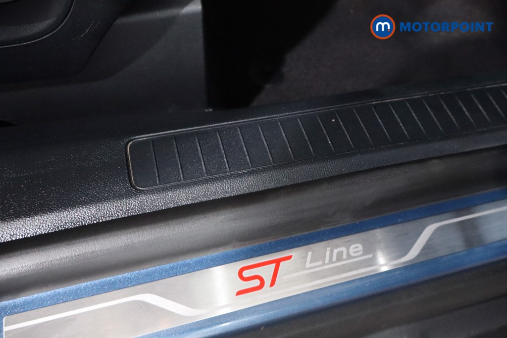 Ford Kuga St-Line Edition Manual Petrol SUV - Stock Number (1561973) - 22nd supplementary image