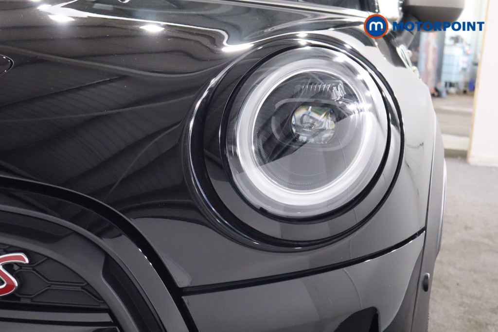 Mini Hatchback Cooper S Exclusive Automatic Petrol Hatchback - Stock Number (1562114) - 26th supplementary image