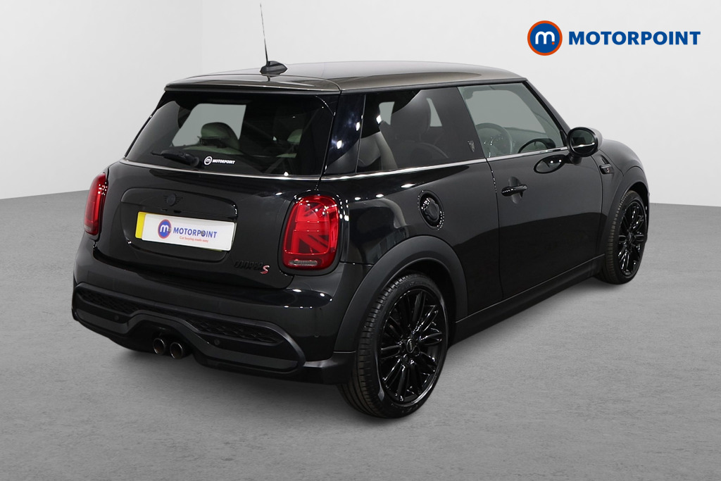 Mini Hatchback Cooper S Exclusive Automatic Petrol Hatchback - Stock Number (1562114) - Drivers side rear corner