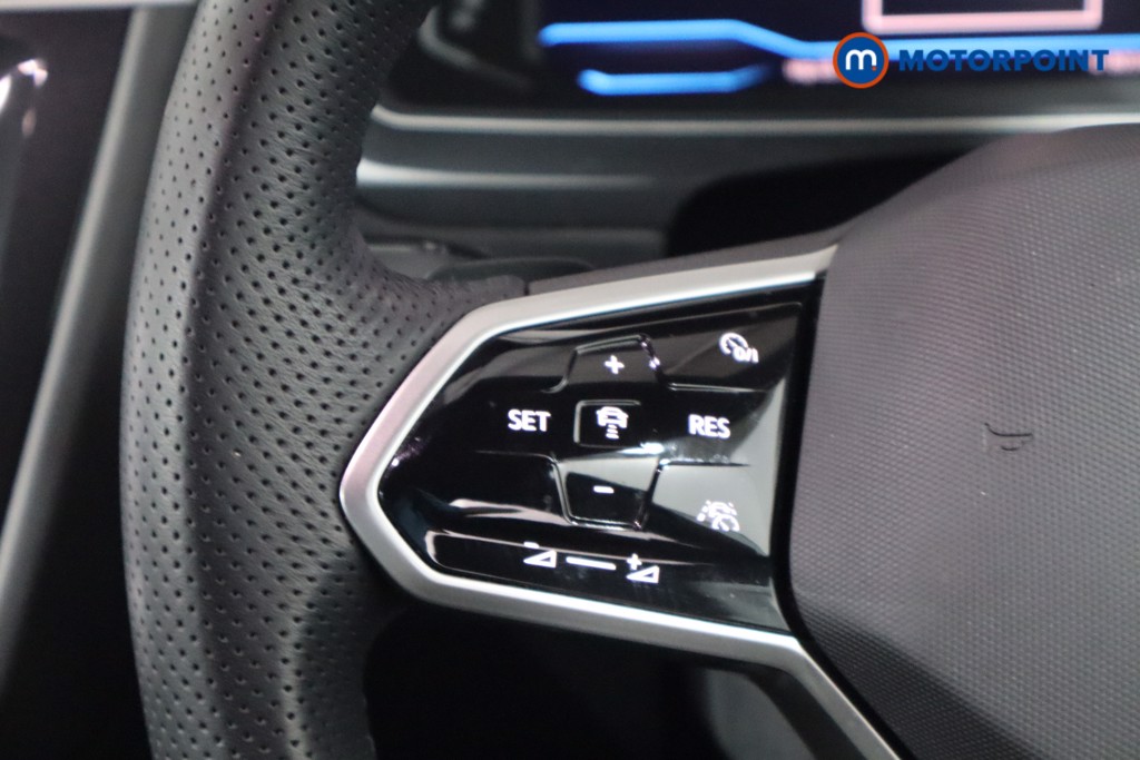 Volkswagen Tiguan R-Line Automatic Petrol SUV - Stock Number (1562129) - 7th supplementary image