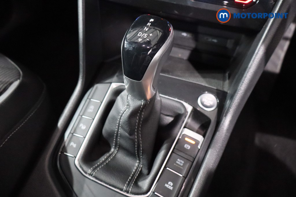 Volkswagen Tiguan R-Line Automatic Petrol SUV - Stock Number (1562129) - 14th supplementary image