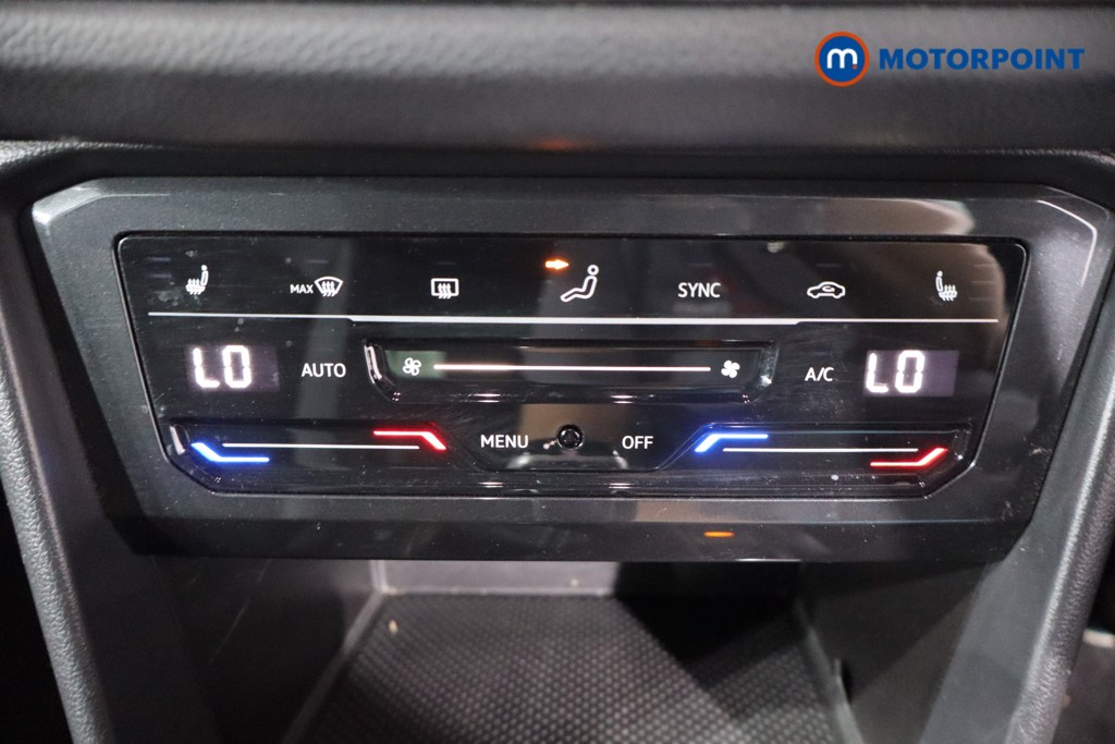 Volkswagen Tiguan R-Line Automatic Petrol SUV - Stock Number (1562129) - 16th supplementary image