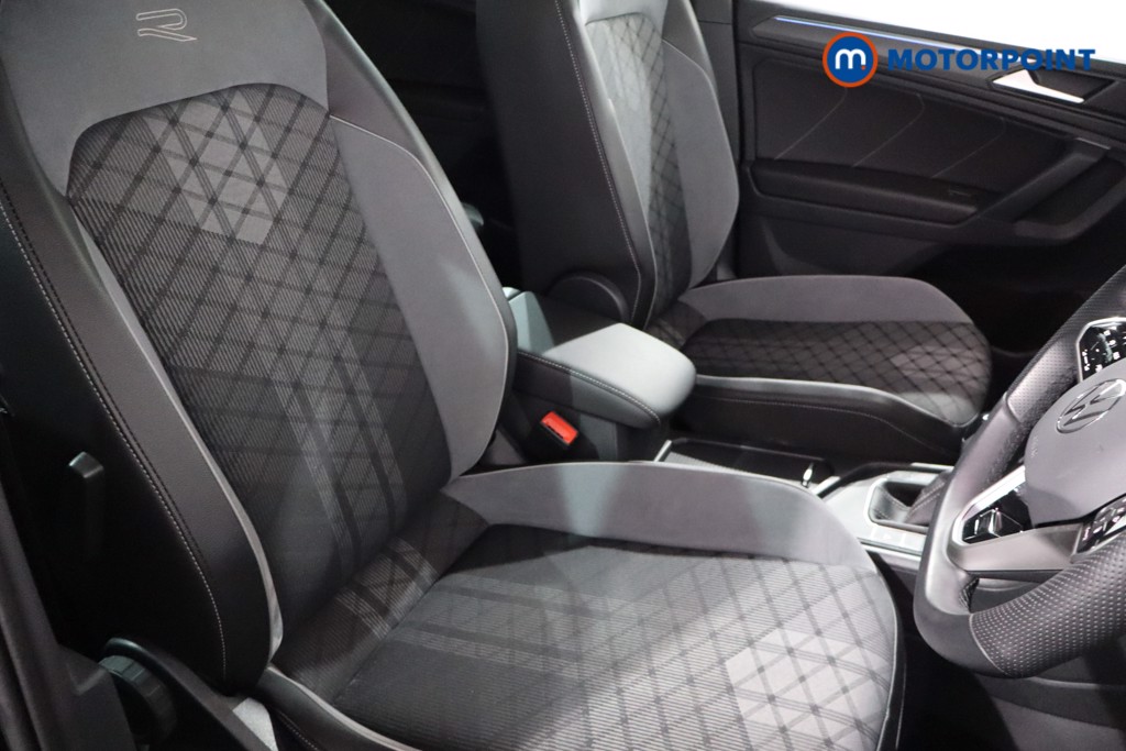 Volkswagen Tiguan R-Line Automatic Petrol SUV - Stock Number (1562129) - 23rd supplementary image