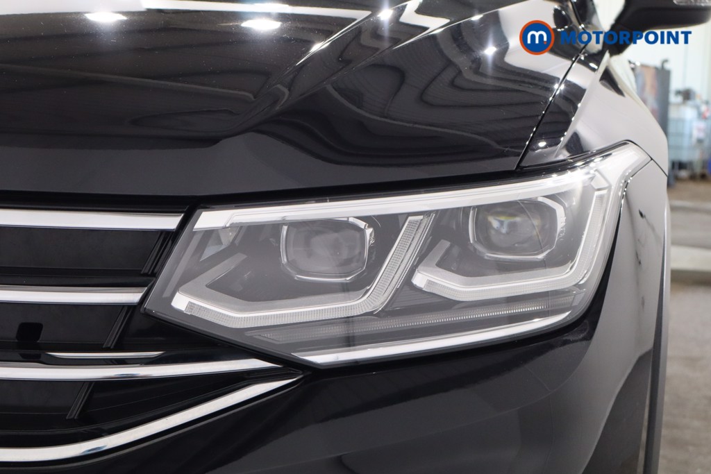 Volkswagen Tiguan R-Line Automatic Petrol SUV - Stock Number (1562129) - 28th supplementary image
